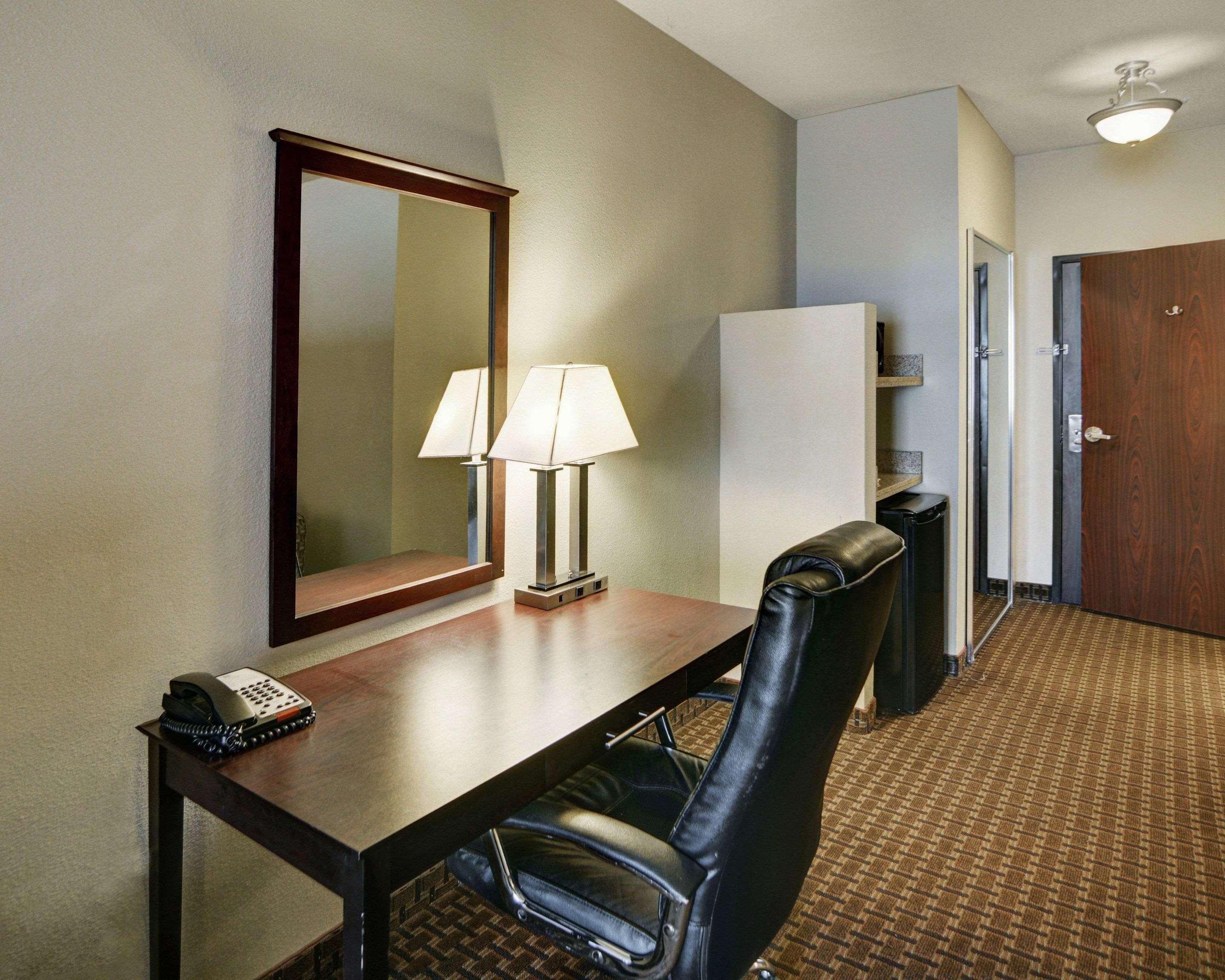 Comfort Inn & Suites Near Lake Lewisville Corinth Zewnętrze zdjęcie