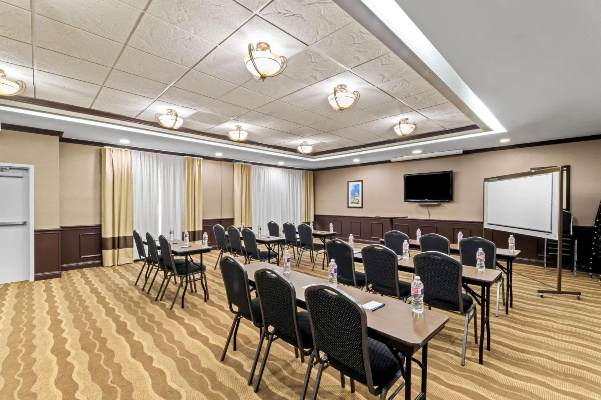 Comfort Inn & Suites Near Lake Lewisville Corinth Zewnętrze zdjęcie