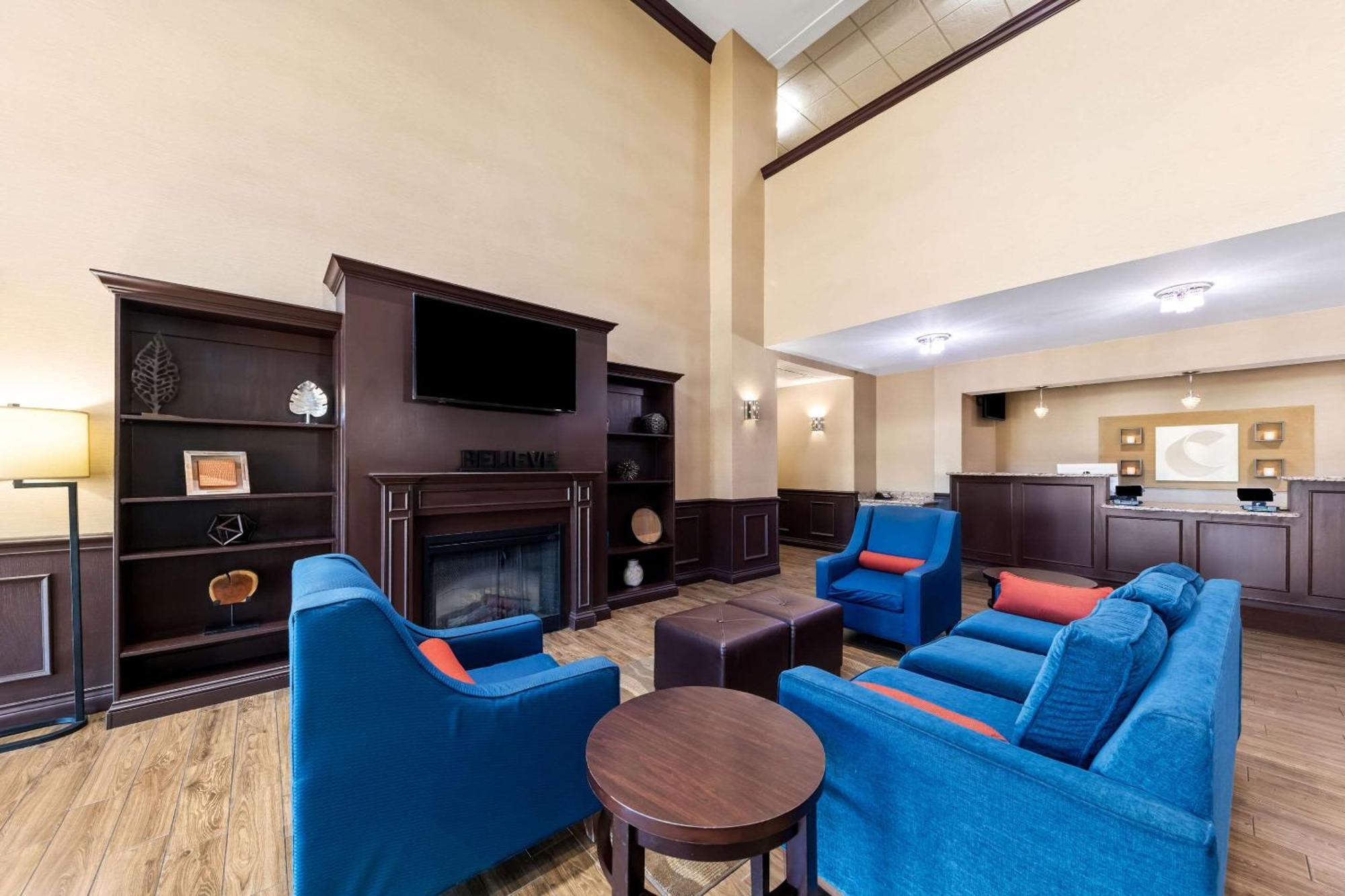 Comfort Inn & Suites Near Lake Lewisville Corinth Zewnętrze zdjęcie
